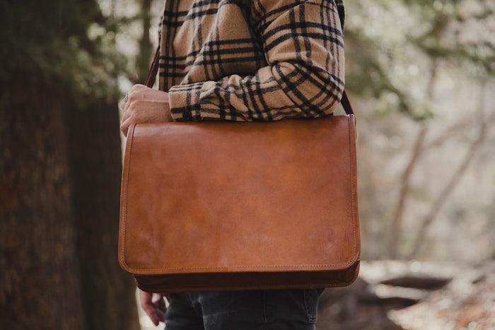 Kodiak Leather Messenger